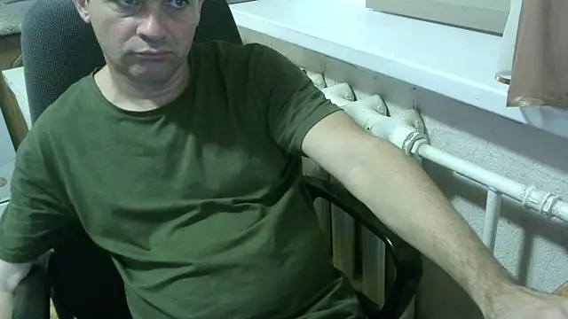 Snapshot of AlDON59 chatting on 09-29-25, 06:35 AlDON59 online show from 09-29-25, 06:35