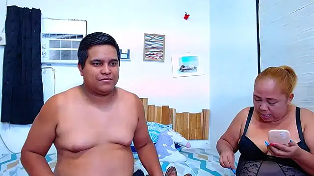 lucasandSofi online show from 11-30-25, 09:08