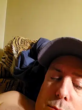 HeteroHotGuy1 online show from 12-24-24, 12:22