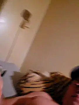 HeteroHotGuy1 online show from 02-09-25, 03:11