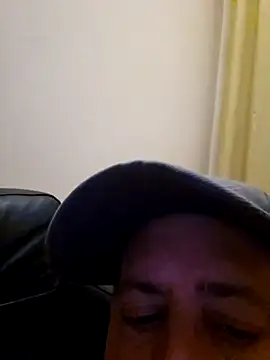 HeteroHotGuy1 online show from 09-09-25, 09:36