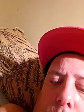 HeteroHotGuy1 online show from 11-01-25, 08:22