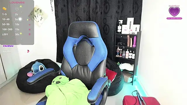 Snapshot of natasha777_v chatting on 03-04-25, 12:50 natasha777 v online show from 03-04-25, 12:50