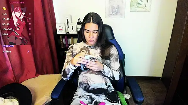 Snapshot of natasha777_v chatting on 09-23-25, 09:51 natasha777 v online show from 09-23-25, 09:51