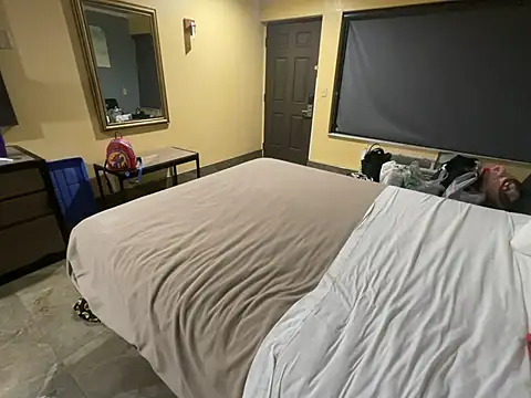 Snapshot of xburykaialivex chatting on 02-16-25, 05:15 xburykaialivex online show from 02-16-25, 05:15