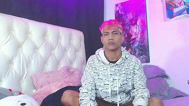 Sexys Boys Hot1 online show from 02-12-25, 01:52