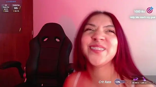 Snapshot of Christine_Laam chatting on 02-17-25, 10:14 Christine Laam online show from 02-17-25, 10:14