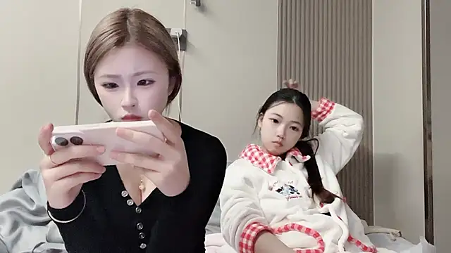 MM YY SS online show from 11-08-25, 11:54