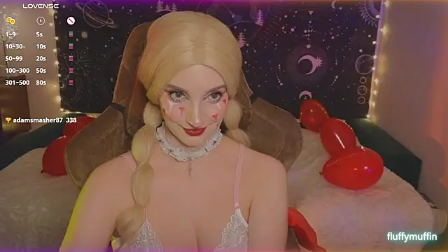 Snapshot of Fluffy_muffin_ chatting on 02-15-25, 03:20 Fluffy muffin  online show from 02-15-25, 03:20