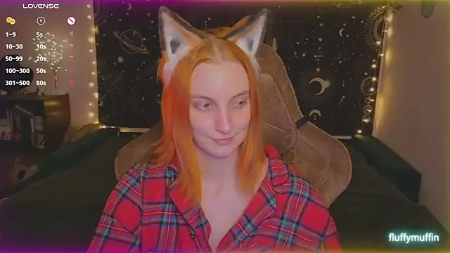 Snapshot of Fluffy_muffin_ chatting on 02-23-25, 06:56 Fluffy muffin  online show from 02-23-25, 06:56