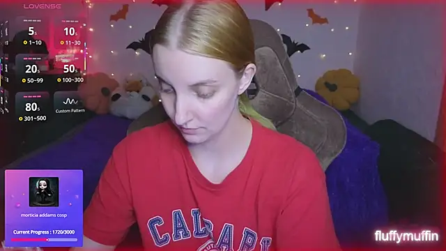 Snapshot of Fluffy_muffin_ chatting on 10-12-25, 03:00 Fluffy muffin  online show from 10-12-25, 03:00