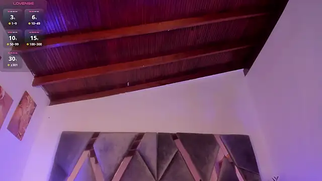 Milan ebony online show from 11-29-25, 11:35