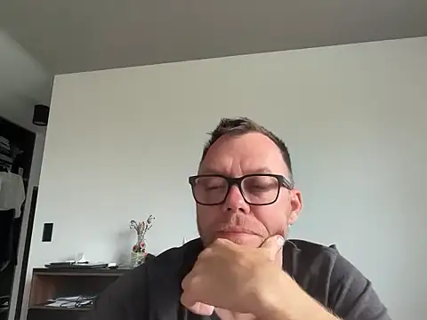 xmnbx77 online show from 10-21-25, 09:10