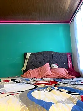 ALANAH KITTY online show from 10-14-25, 08:20