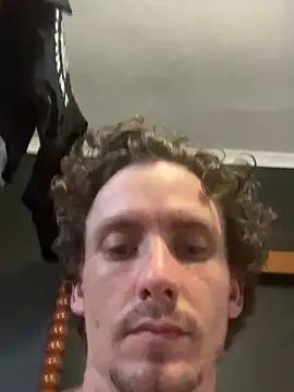 Snapshot of bradleyjamesmc chatting on 01-15-25, 02:46 bradleyjamesmc online show from 01-15-25, 02:46