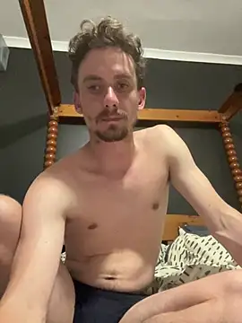 Snapshot of bradleyjamesmc chatting on 02-10-25, 05:19 bradleyjamesmc online show from 02-10-25, 05:19