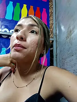 GIRL DONCELLA online show from 12-07-24, 02:31