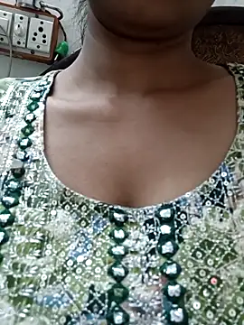 Rajni-Mehra online show from 03-22-25, 06:33