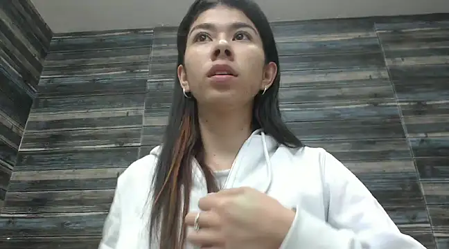 Snapshot of nahomibecker chatting on 02-10-25, 12:08 nahomibecker online show from 02-10-25, 12:08