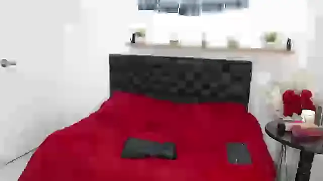 lily f00x online show from 12-16-24, 12:27