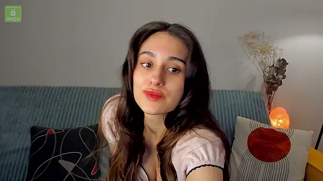 Snapshot of erika_hoiree chatting on 03-22-25, 01:11 erika hoiree online show from 03-22-25, 01:11