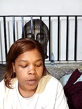 BigbootyNickyx online show from 11-05-25, 09:26