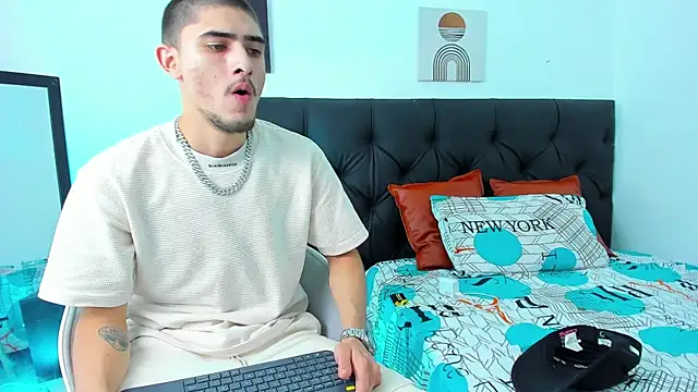 PhilipRich online show from 12-10-24, 01:11