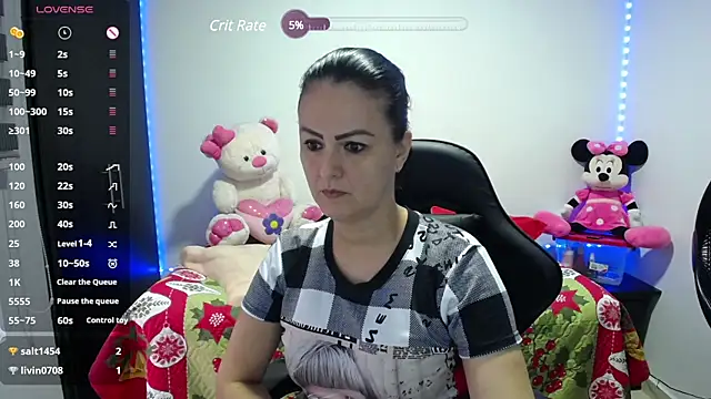 Snapshot of Sofiiaa_Cooper chatting on 12-04-24, 10:41 Sofiiaa Cooper online show from 12-04-24, 10:41