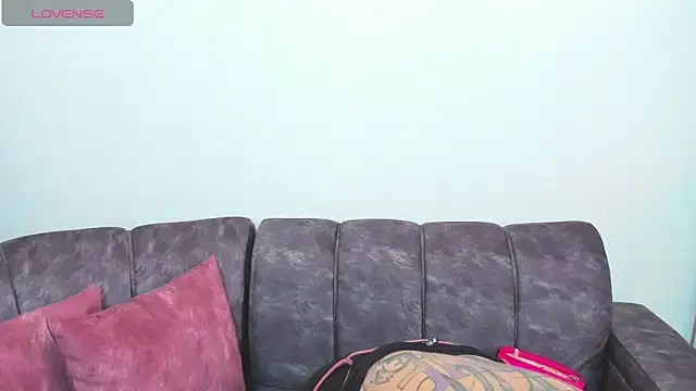 Snapshot of KatInk chatting on 10-28-25, 03:36 KatInk online show from 10-28-25, 03:36