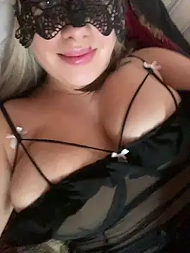 Snapshot of 69Laura696 chatting on 02-23-25, 12:37 69Laura696 online show from 02-23-25, 12:37