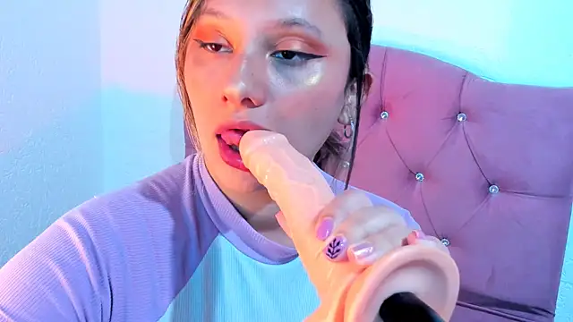 Mila nixon02 online show from 02-22-25, 04:40