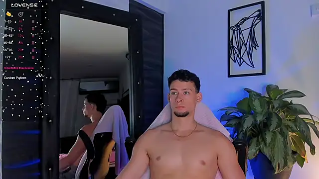 Snapshot of JadeSmiith_ chatting on 11-05-25, 10:54 JadeSmiith online show from 11-05-25, 10:54