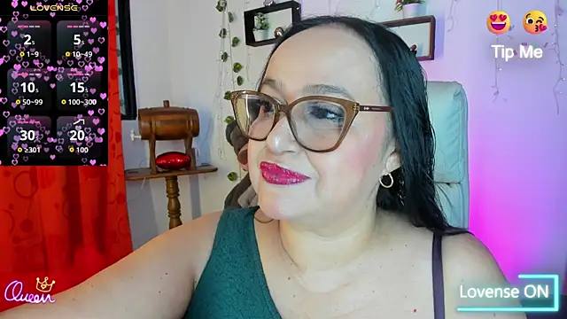 Gia Nahomi online show from 04-12-26, 09:20