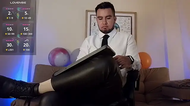 bradley colt online show from 12-04-25, 03:21