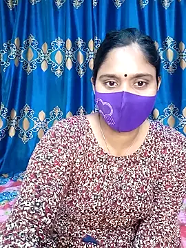 Hot Maleka online show from 03-03-25, 06:04