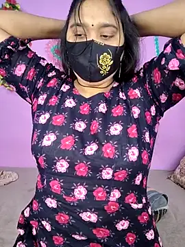 Hot Maleka online show from 12-22-25, 01:24