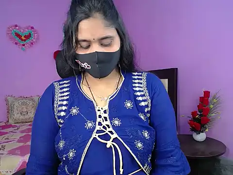 Hot Maleka online show from 02-22-26, 05:00