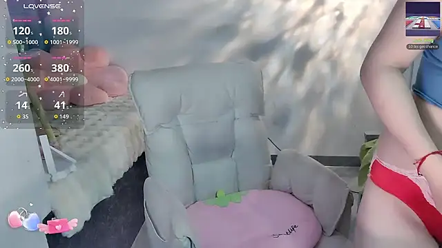 Snapshot of Ailisha66 chatting on 09-28-25, 08:09 Ailisha66 online show from 09-28-25, 08:09