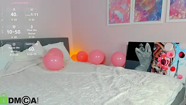 Sara Robinson online show from 12-03-25, 03:03