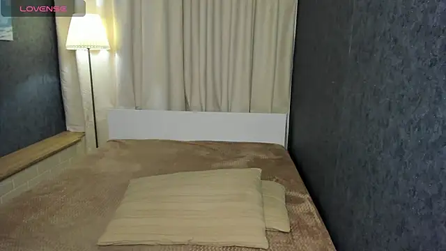 Tiffanyhunt online show from 01-24-25, 05:42