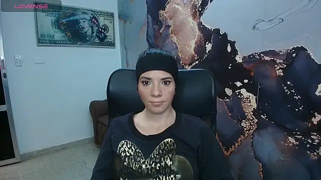 DanaaRey online show from 10-10-25, 04:17