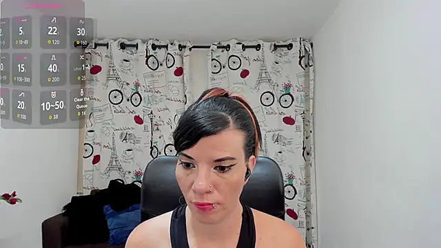 DanaaRey online show from 10-24-25, 04:03