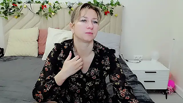 Incredible Ariela online show from 09-29-25, 06:18