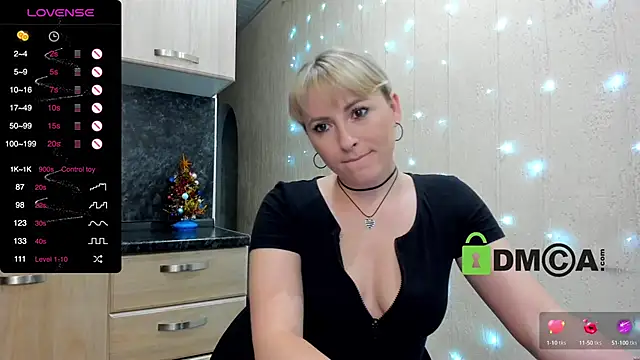Snapshot of Smoorodinkaa chatting on 01-10-25, 06:20 Smoorodinkaa online show from 01-10-25, 06:20