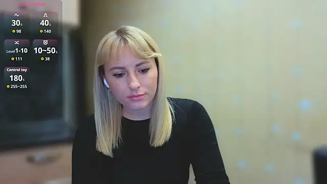 Snapshot of Smoorodinkaa chatting on 11-16-25, 08:47 Smoorodinkaa online show from 11-16-25, 08:47