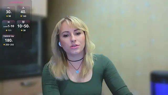 Snapshot of Smoorodinkaa chatting on 12-03-25, 08:40 Smoorodinkaa online show from 12-03-25, 08:40