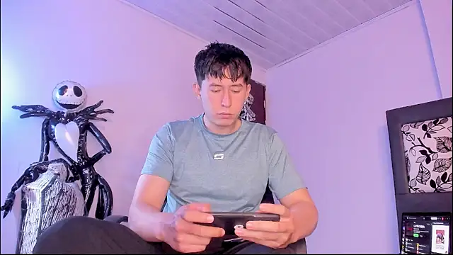 setsuna10 online show from 11-23-25, 01:05