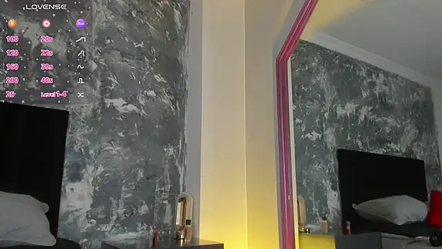 AuroraRojas online show from 01-13-25, 10:03