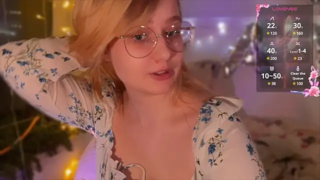 JacyWinslat online show from 01-31-25, 06:14