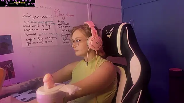 JacyWinslat online show from 03-06-25, 05:54